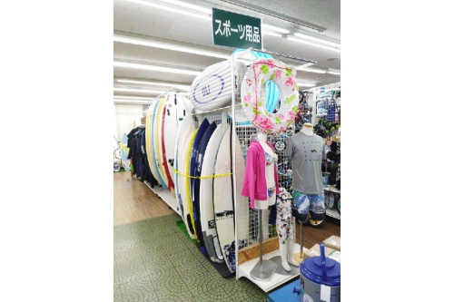 スポーツ用品のサーフボード
