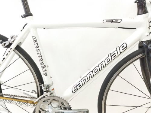 ロードバイクのキャノンデール（CANNONDALE）
