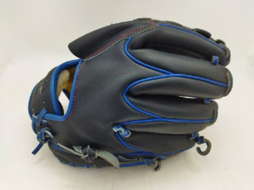 軟式グローブのスポーツ用品強化店