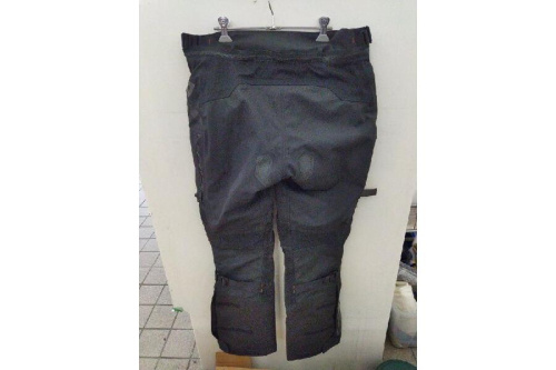 パンツ