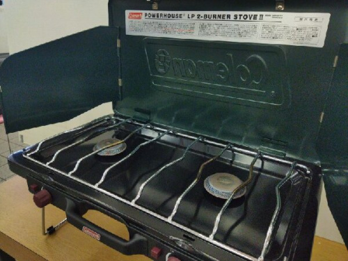 アウトドア用品強化店