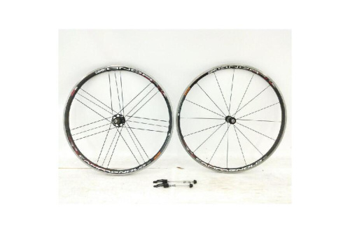 自転車の自転車ホイール