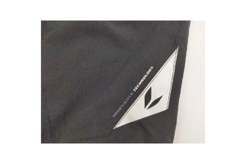 マトリックスオーバーパンツ