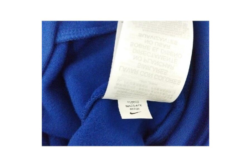 プルオーバーパーカー