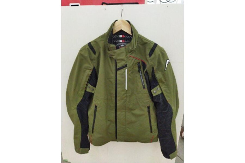 ファッションのジャケット