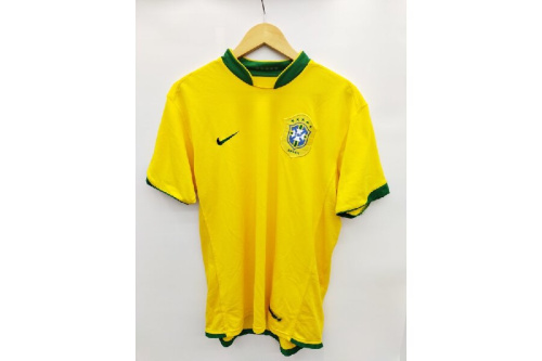 サッカーユニフォームのNIKE