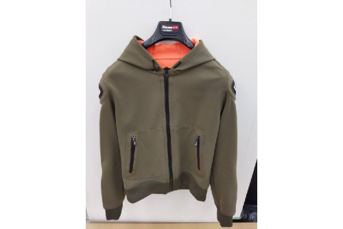 バイクウェアのBlauer