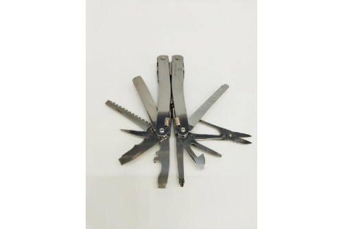 VICTORINOXのアウトドアツール