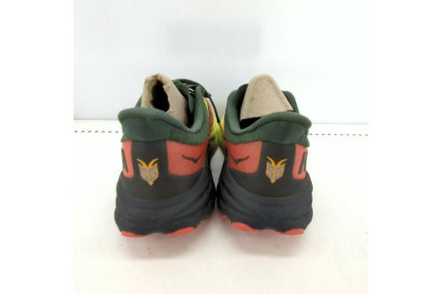 トレイルランニングシューズ