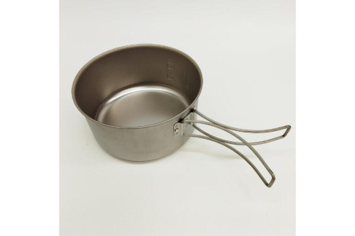 キャンプのスノーピーク（Snow Peak）