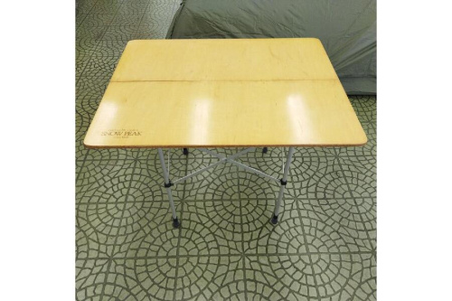 アウトドア・キャンプのアウトドアテーブル