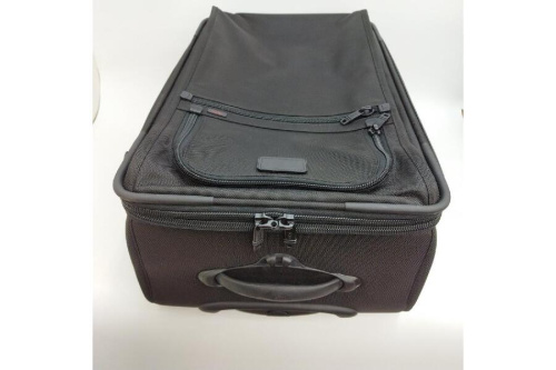 キャリーバッグ