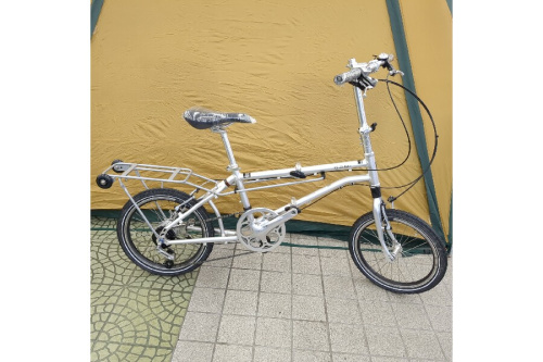 自転車の折りたたみ自転車