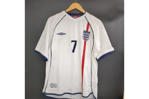 サッカーのumbro