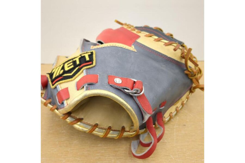 ゼット(ZETT)の軟式キャッチャー用ミット