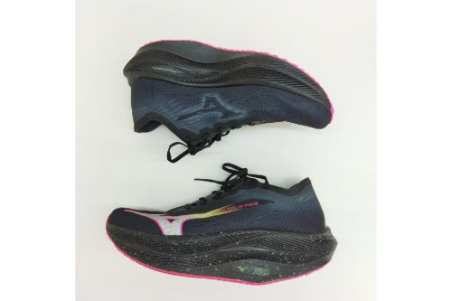 ミズノ（MIZNO）のランニングシューズ