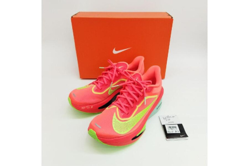 シューズ・靴のスニーカー