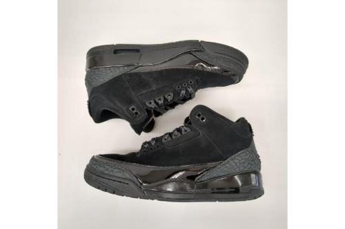 ナイキ（NIKE）のAIR JORDAN 3 RETRO
