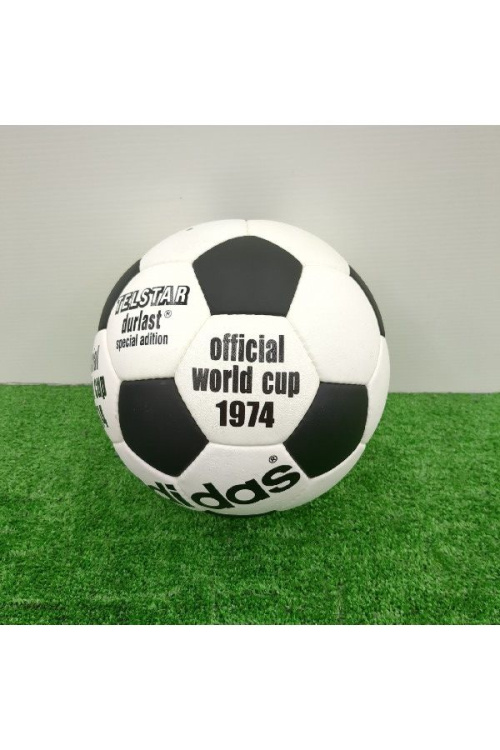 サッカー用品のスポーツ用品強化店