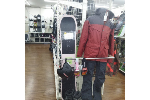 スポーツ用品のスノーボード