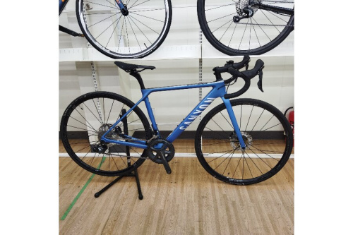 自転車のロードバイク