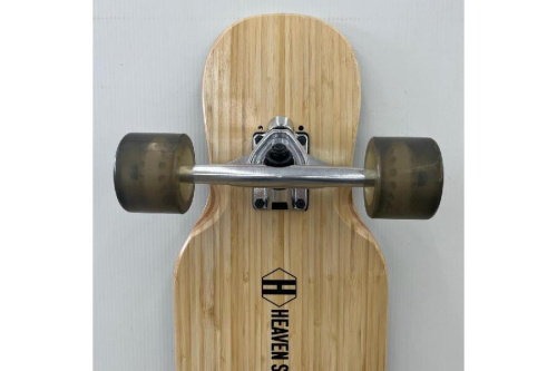 スケートボードのHAEVEN