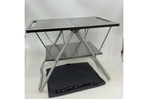 アウトドア・キャンプのアウトドアテーブル