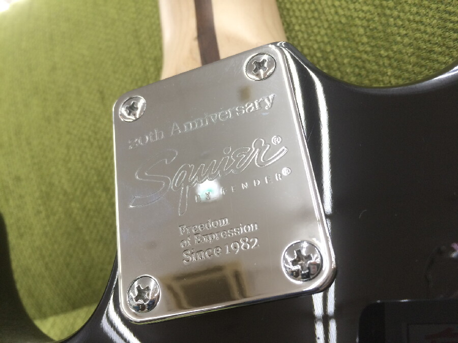 Squier by Fender ギター 20th Anniversary ギター Squier by Fender 20th Anniversary STRAT Squier 20th