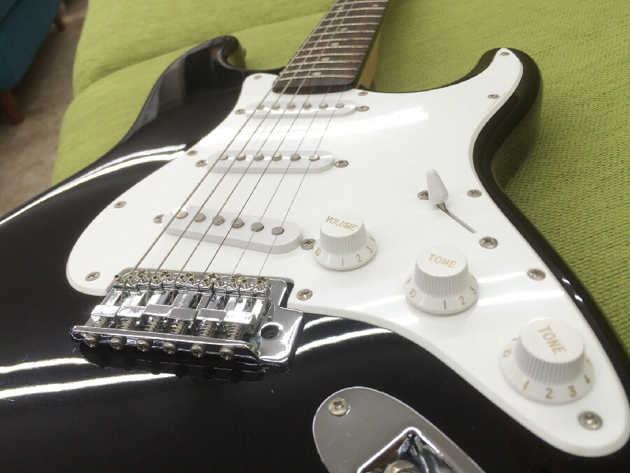 Squier「20th Anniversary ｽﾄﾗﾄｷｬｽﾀｰ」入荷しました！！｜2022年12月08