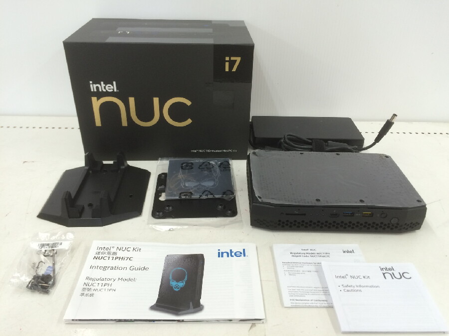 NUC8i7HVK 中古美品です 美品】intel NUC 第8世代 NUC8I7HVK