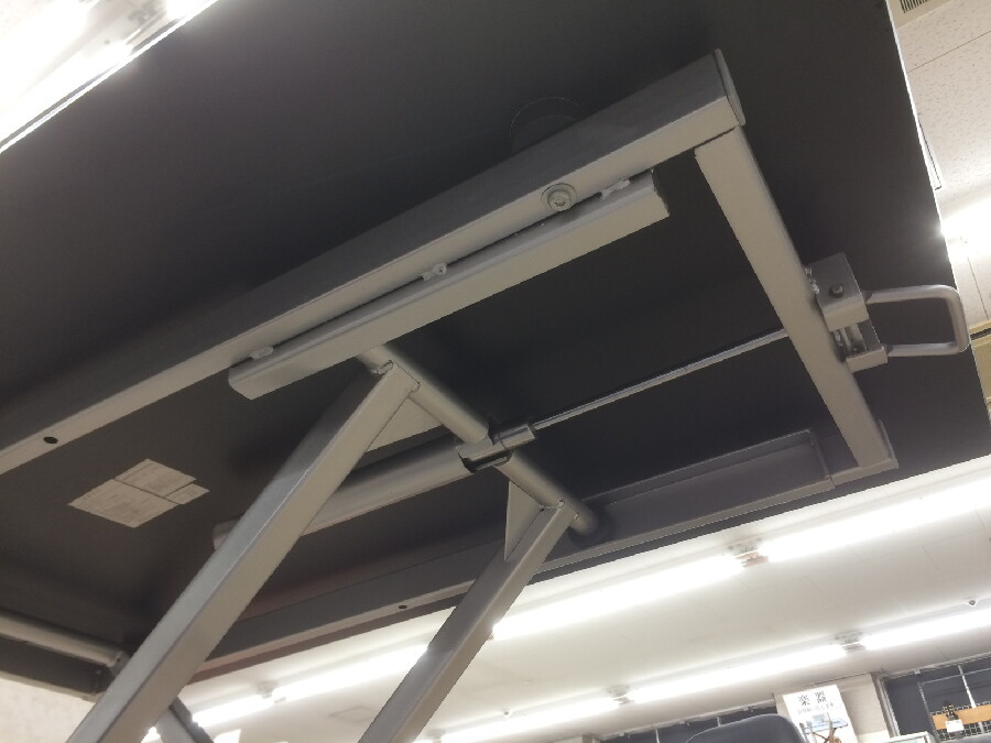 昇降ガラステーブル ニトリ NITORI - DINING TABLE ACTIVE 入荷しま