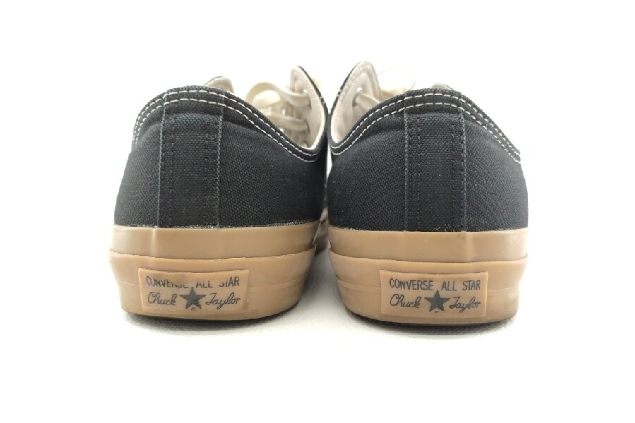 CONVERSE ローカットスニーカー（ガムソール）のご紹介です。｜2023年
