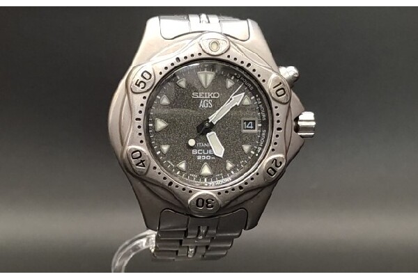 セイコー（SEIKO）キネティックSCUBA（3M22-0A10）をお買取り致しまし 