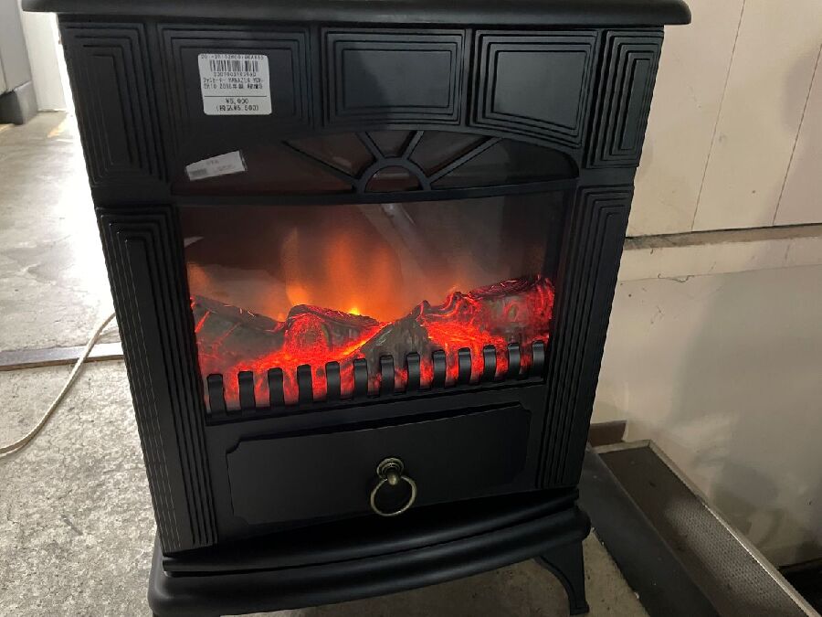 YAMAZEN 暖炉型ヒーター入荷しました。｜2025年11月15日｜静岡県の