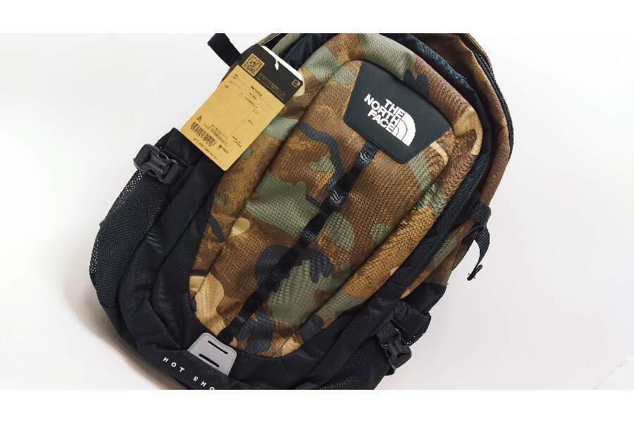 ノースフェイス 迷彩リュック THE NORTH FACE ザノースフェイス
