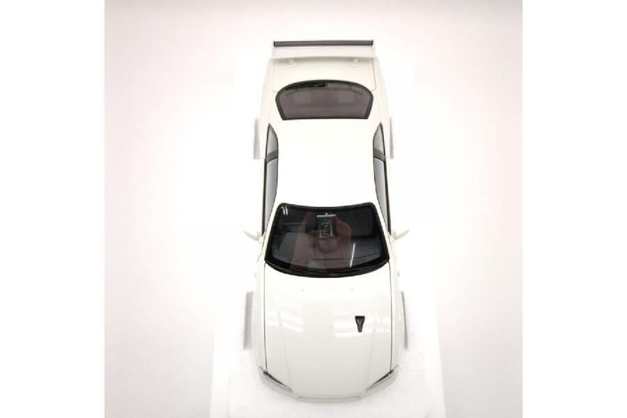 AUTOart 77406 NISSAN SKYLINE GT-R R34 V-SPEC 2 ホワイト