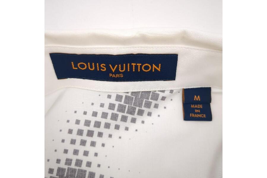 LOUIS VUITTON メンズ アウター 洗練のカラーリング #入荷しました