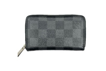 ✨超極美品 現行✨ルイヴィトン ラムレザー ポルトフォイユルー エンボス加工 黒 ルイヴィトン ポルトフォイユ・ルー・クッサン M81599 モノグラム