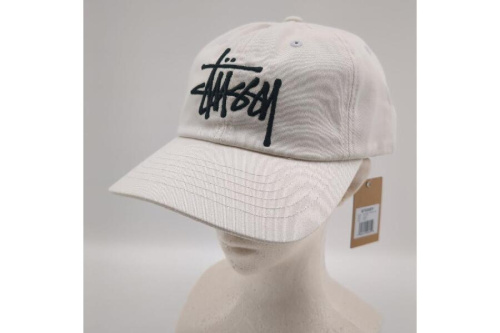 ステューシー　キャップ　ホワイト 未使用品 ステューシー キャップ ホワイト スナップバック LOW PROFILE