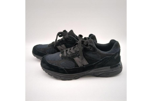 海外限定！993トリプルブラックの魅力2. NEW BALANCE 993 #入荷