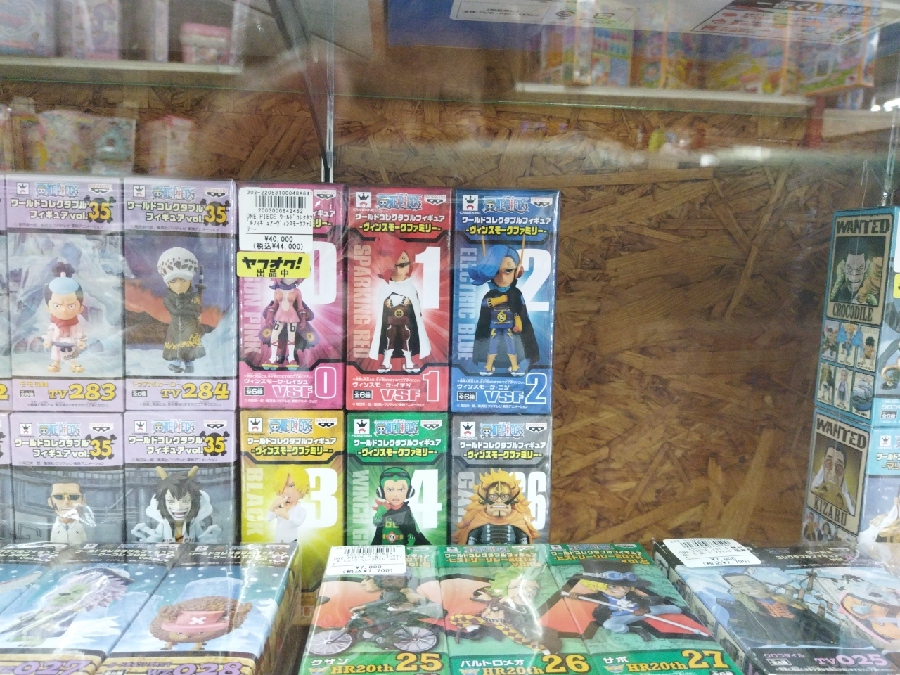 マニアックなワンピースのフィギュア入荷しました。｜2022年12月11日