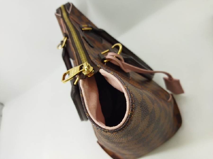 LOUIS VUITTON ルイヴィトンモンクストラップ鏡面仕上げ