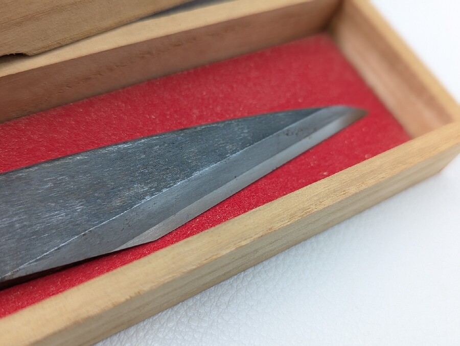 千代鶴貞秀作 乱菊 小刀を買取させていただきました。｜2025年01