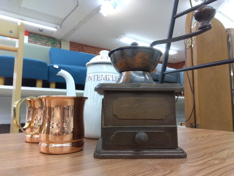 Najicoのレトロコーヒーミルがピックアップ磐田店に入荷しました