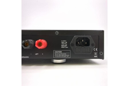 中古】 Aura vita integrated amplifier スレ痕有 動作確認済み