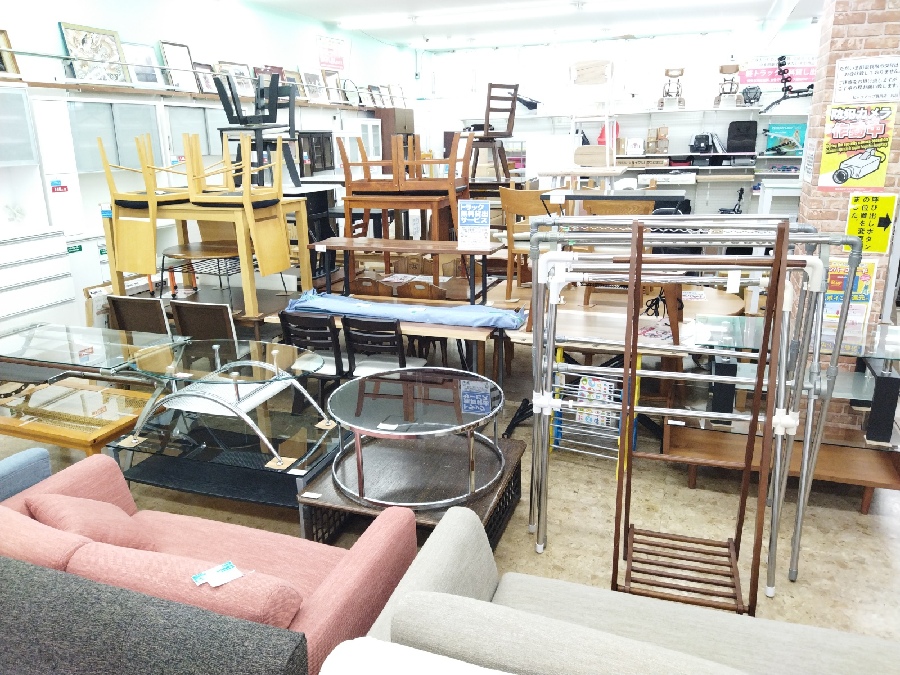 ベルベット生地が心地良い！VIOLINO ヴァイオリーノ 3人掛け