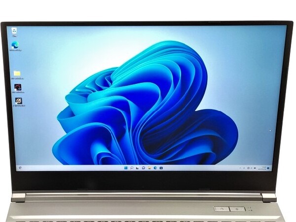 RTX2060搭載、ハイスペックなドスパラのゲーミングノートパソコン