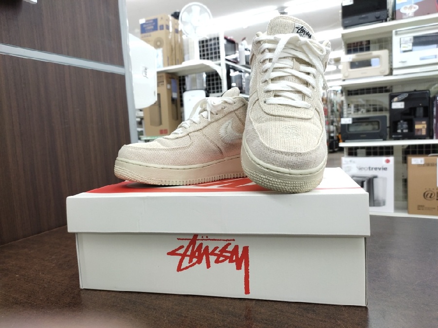 【ジャングルジャングル和歌山店】【Wa3443】NIKE×STUSY スニーカー Air Force 1 DJ7841 28cm リユースショップ リサイクルショップ 中古家具 中古家電 中古自転車 古着 Stussy x Nike Air Force 1 Mid 'Fossil' Hemp (DJ7841-200) Men's