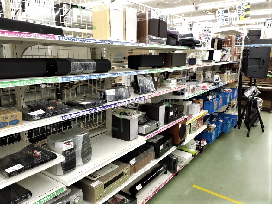 COLUMBIAのおしゃれなレコードプレーヤー GP-17 が入荷しました