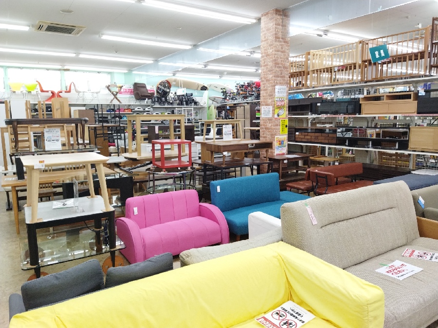 おしゃれな中古家具続々入荷中！出張買取も承ります！｜2022年07月21日